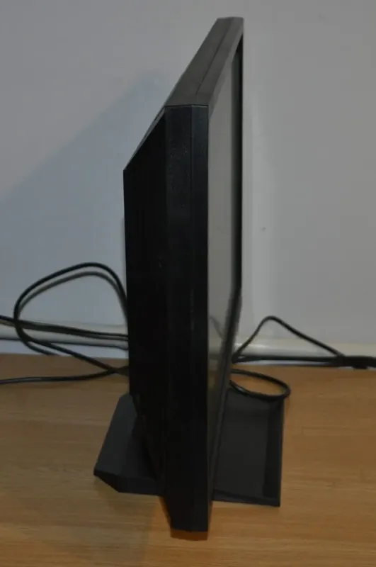 Монітор Acer V223W / 22" (1680x1050) TN / VGA, DVI б/в - зображення 6