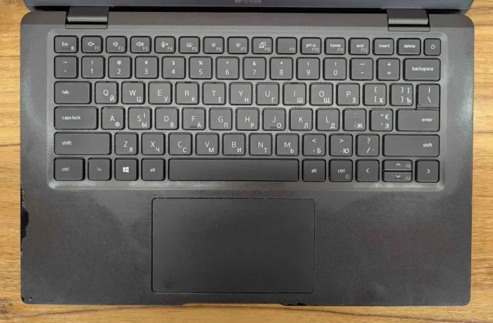 Ультрабук Б-клас Dell Latitude 7420 / 14" (1920x1080) IPS / Intel Core i7-1185G7 (4 (8) ядра по 3.0 - 4.8 GHz) / 16 GB DDR4 / 256 GB SSD / Intel Iris Xe Graphics / WebCam / Windows 11 б/в - зображення 3