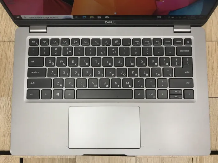 Ультрабук Б-клас Dell Latitude 5420 / 14" (1920x1080) IPS / Intel Core i5-1135G7 (4 (8) ядра по 4.2 GHz) / 8 GB DDR4 / 256 GB SSD M.2 / Intel Iris Xe Graphics / WebCam / USB 3.2 / Windows 10 б/в - зображення 5