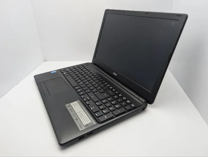 Ноутбук Acer Aspire E1-510 / 15.6" (1366x768) TN / Intel Pentium N3520 (4 ядра по 2.17 - 2.42 GHz) / 8 GB DDR3 / 240 GB SSD / Intel HD Graphics / WebCam / DVD-ROM б/в - зображення 7