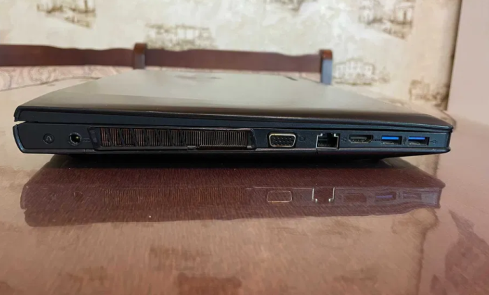 Ігровий ноутбук Б-клас Lenovo IdeaPad Y510p / 15.6" (1920x1080) IPS / Intel Core i7-4710MQ (4 (8) ядра по 2.5 - 3.5 GHz) / 16 GB DDR3 / 128 GB SSD / nVidia GeForce GT 755M, 2 GB GDDR5, 128-bit / WebCam б/в - зображення 6