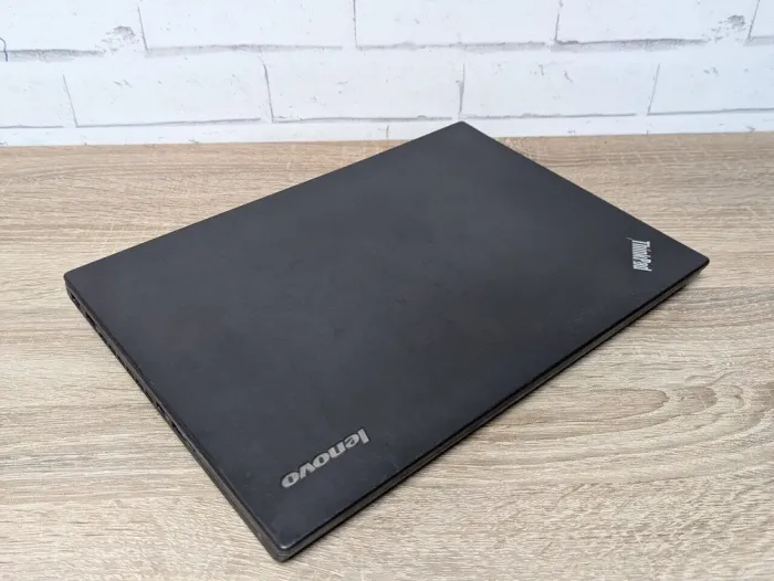 Ноутбук Б-клас Lenovo ThinkPad T450 / 14" (1366x768) TN / Intel Core i5-5300U (2 (4) ядра по 2.3 - 2.9 GHz) / 12 GB DDR3 / 128 GB SSD / Intel HD Graphics 5500 / WebCam б/в - зображення 10