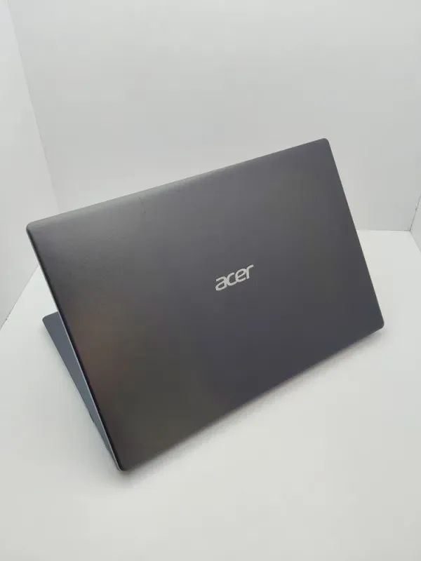 Ноутбук Acer Aspire A315 / 15.6" (1920x1080) TN / AMD Ryzen 5 3500u (4 (8) ядра по 2.1 - 3.7 GHz) / 12 GB DDR4 / 500 GB SSD / AMD Radeon 625, 2 GB GDDR3, 64-bit / WebCam б/в - зображення 8