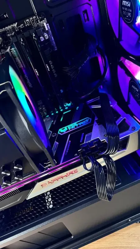 Збірка під замовлення: комп'ютер MSI MAG Forge M100R Black Tower / AMD Ryzen 5 5600 (6 (12) ядер по 3.5 - 4.4 GHz) / 32 GB DDR4 / 1000 GB SSD M.2 / AMD Radeon RX 5700 XT, 8 GB GDDR6, 256-bit / 650W б/в - зображення 5