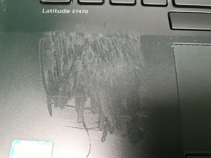 Ультрабук Б-клас Dell Latitude E7470 / 14" (2560x1440) IPS Touch / Intel Core i7-6600U (2 (4) ядра по 2.6 - 3.4 GHz) / 8 GB DDR4 / 256 GB SSD / Intel HD Graphics 520 / WebCam / HDMI / Windows 10 б/в - зображення 10