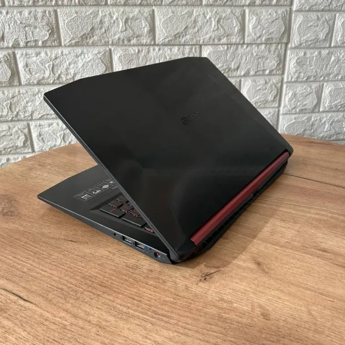 Ігровий ноутбук Б-клас Acer Nitro 5 AN515-53 / 15.6" (1920x1080) IPS / Intel Core i5-8300H (4 (8) ядра по 2.3 - 4.0 GHz) / 16 GB DDR4 / 500 GB SSD / nVidia GeForce GTX 1050, 4 GB GDDR5, 128-bit / WebCam б/в - зображення 6