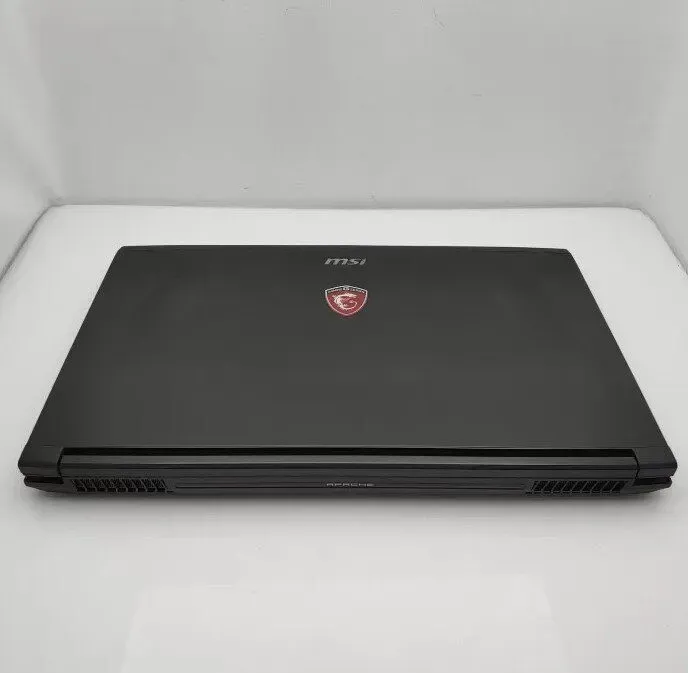 Ігровий ноутбук MSI GE62VR 6RF Apache Pro / 15.6" (1920x1080) IPS / Intel Core i7-6700HQ (4 (8) ядра по 2.6 - 3.5 GHz) / 16 GB DDR4 / 256 GB SSD + 750 GB HDD / nVidia GeForce GTX 1060, 3 GB GDDR5, 192-bit / WebCam / Win 10 Home б/в - зображення 3