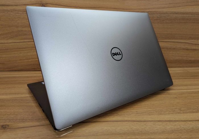 Ноутбук Dell Precision 5520 / 15.6" (3840x2160) IPS Touch / Intel Core i5-7440HQ (4 ядра по 2.8 - 3.8 GHz) / 16 GB DDR4 / 256 GB SSD / Intel HD Graphics 630 / HDMI / Windows 10 б/в - зображення 7