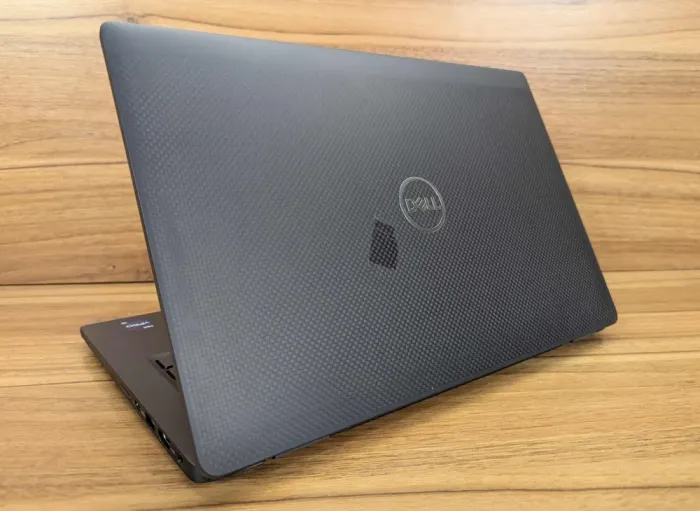 Ультрабук Dell Latitude 7430 / 14" (1920x1080) IPS / Intel Core i7-1265U (10 (12) ядер по 3.6 - 4.8 GHz) / 16 GB DDR4 / 256 GB SSD / Intel Iris Xe Graphics / WebCam / TouchID / Windows 11 б/в - зображення 7