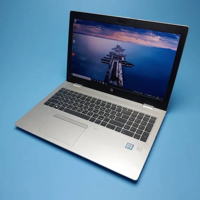 Ноутбук HP ProBook 650 G5 / 15.6" (1920x1080) IPS / Intel Core i5-8365U (4 (8) ядра по 1.8 - 4.0 GHz) / 16 GB DDR4 / 512 GB SSD / Intel UHD Graphics 620 / WebCam / Win 10 Pro б/в - зображення 2