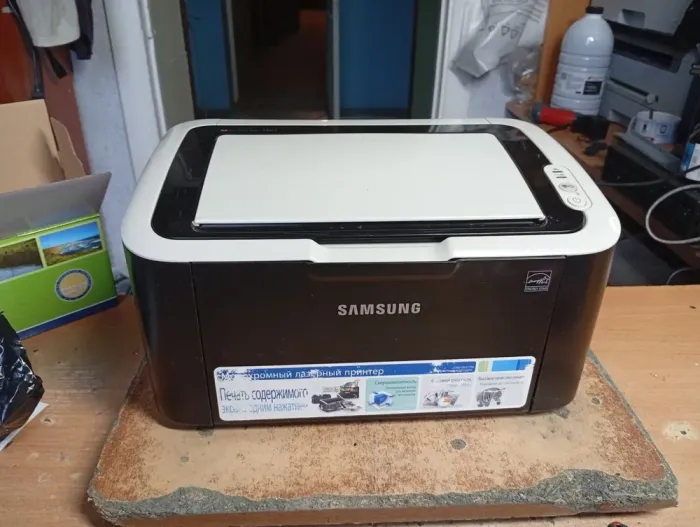 Принтер Samsung ML-1861 / Лазерний монохромний друк / 1200x1200 dpi / 18 стор./хв / A4 / USB 2.0 б/в - зображення 2