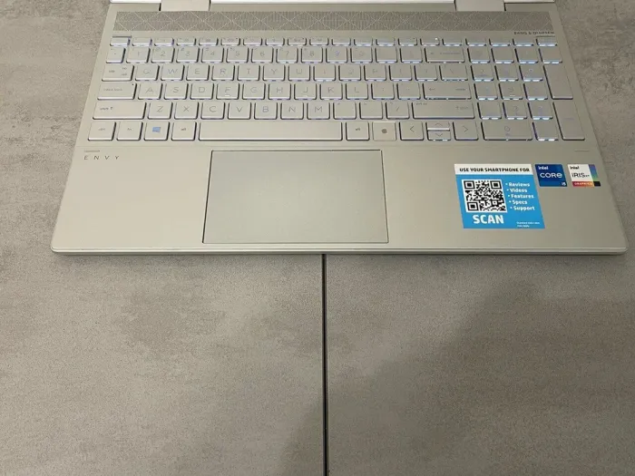 Ноутбук-трансформер HP Envy x360 15m-ed1013dx / 15.6" (1920x1080) IPS Touch / Intel Core i5-1135G7 (4 (8) ядра по 2.4 - 4.2 GHz) / 16 GB DDR4 / 256 GB SSD M.2 / Intel Iris X Graphics / WebCam б/в - зображення 8