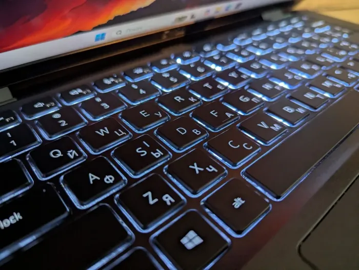 Ультрабук Б-клас Dell Latitude 7420 / 14" (1920x1080) IPS / Intel Core i7-1185G7 (4 (8) ядра по 3.0 - 4.8 GHz) / 16 GB DDR4 / 256 GB SSD / Intel Iris Xe Graphics / WebCam / Windows 11 б/в - зображення 6