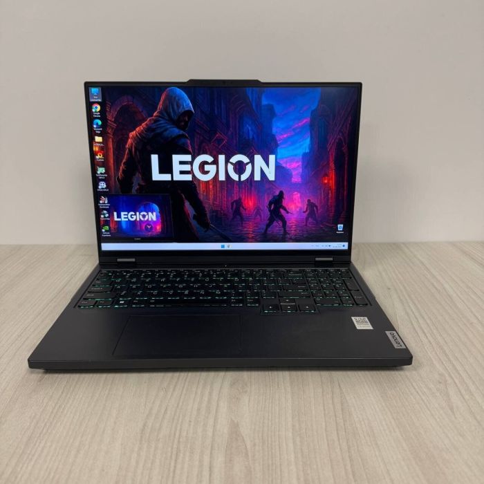Ігровий ноутбук Б-клас Lenovo Legion 5 Pro 16ARX8 / 16" (2560x1600) IPS / AMD Ryzen 7 7745HX (8 (16) ядер по 3.6 - 5.1 GHz) / 16 GB DDR5 / 512 GB SSD NVMe / nVidia GeForce RTX 4060, 8 GB GDDR6, 128-bit / WebCam б/в - зображення 2