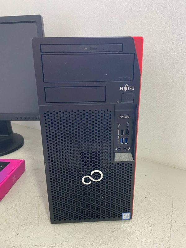 Комплект ПК: комп'ютер Fujitsu Esprimo P757 E90 Tower / Intel Core i5-7400 (4 ядра по 3,0 - 3,5 ГГц) / 16 ГБ DDR4 / 256 ГБ SSD + 500 ГБ HDD / nVidia Quadro K1200, 4 ГБ GDDR5, 128-біт / DVD-ROM + Монітор LG 23MB35PY-B / 23" (1920x1080) IPS б/в - зображення 3