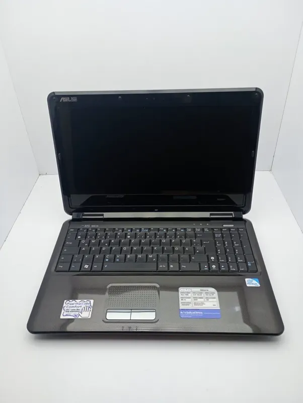 Ноутбук Asus K50 / 15.6" (1366x768) TN / Intel Pentium T4300 (2 ядра по 2.1 GHz) / 4 GB DDR3 / 320 GB HDD / Intel GMA 4500M Graphics / WebCam  б/в - зображення 2