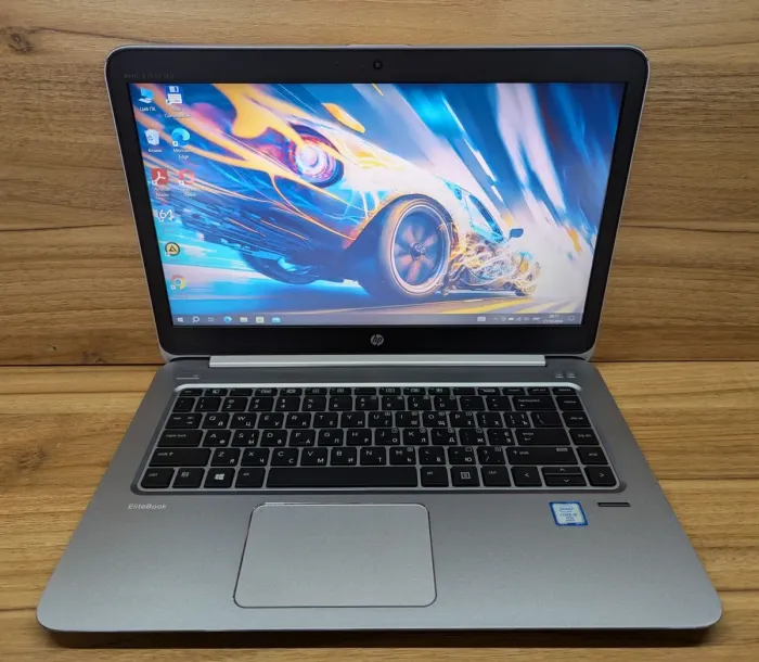 Ультрабук HP EliteBook Folio 1040 G3 / 14" (1920x1080) IPS / Intel Core i5-6300U (2 (4) ядра по 2.4 - 3.0 GHz) / 8 GB DDR4 / 256 GB SSD / Intel HD Graphics 520 / WebCam / Fingerprint / Windows 10 б/в - зображення 2