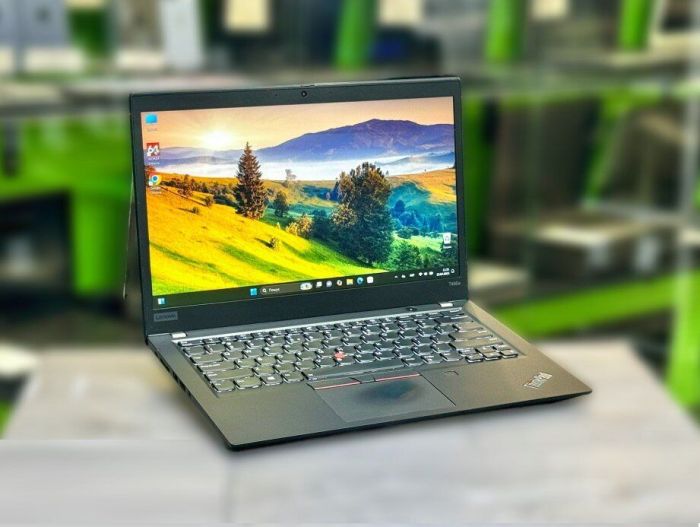 Ультрабук Б-клас Lenovo ThinkPad T495s / 14" (1920x1080) IPS / AMD Ryzen 7 PRO 3700U (4 (8) ядра по 2.3 - 4.0 GHz) / 16 GB DDR4 / 256 GB SSD M.2 / AMD Radeon Vega 10 Graphics / WebCam / Win 11 Pro б/в - зображення 3