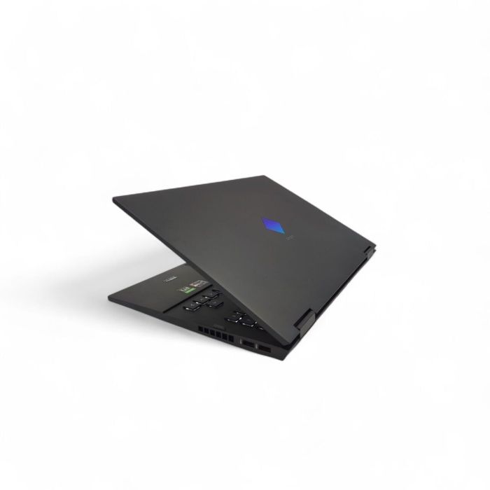 Ігровий ноутбук HP Omen 16-c0037nf / 16.1" (1920x1080) IPS / AMD Ryzen 7 5800H (8 (16) ядер по 3.2 - 4.4 GHz) / 32 GB DDR4 / 1000 GB SSD M.2 / nVidia GeForce RTX 3070, 8 GB GDDR6, 256-bit / WebCam б/в - зображення 6