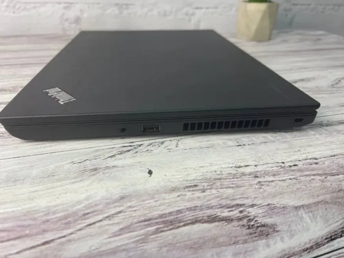 Ультрабук Lenovo ThinkPad L480 / 14" (1920x1080) IPS Touch / Intel Core i5-8350U (4 (8) ядра по 1.7 - 3.6 GHz) / 8 GB DDR4 / 240 GB SSD / Intel UHD Graphics 620 / WebCam б/в - зображення 5