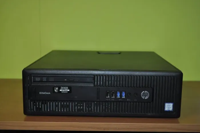 Комп'ютер Б-клас HP EliteDesk 800 G2 SFF / Intel Core i5-6500 (4 ядра по 3.2 - 3.6 GHz) / 8 GB DDR4 / 1000 GB SSD / Intel HD Graphics 530 / DVD-ROM / Windows 11 Pro б/в - зображення 5
