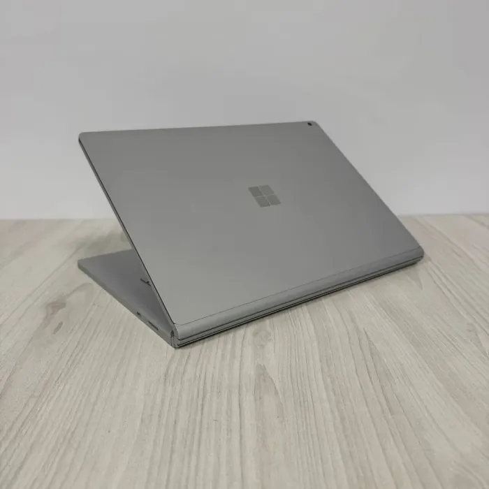 Ігровий ультрабук-трансформер Б-клас Microsoft Surface Book 2 / 15.0" (3240x2160) IPS Touch / Intel Core i7-8650U (4 (8) ядра по 1.9 - 4.2 GHz) / 16 GB DDR3 / 512 GB SSD NVMe / nVidia GeForce GTX 1060, 6 GB GDDR5, 192-bit / WebCam б/в - зображення 6