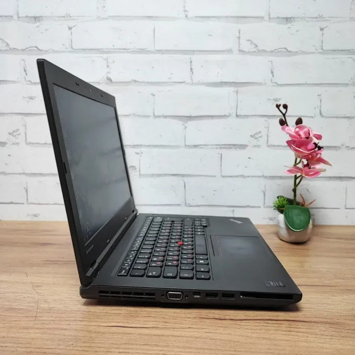Ноутбук Б-клас Lenovo ThinkPad L440 / 14" (1366x768) TN / Intel Core i5-4300M (2 (4) ядра по 2.6 - 3.3 GHz) / 8 GB DDR3 / 128 GB SSD / Intel HD Graphics 4600 / WebCam б/в - зображення 5