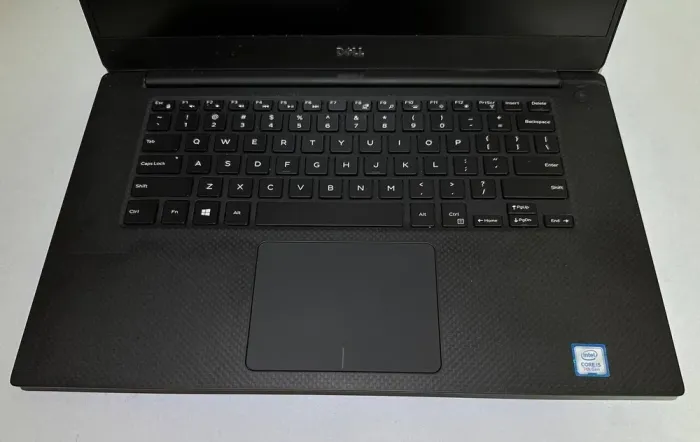 Ультрабук Dell Precision 5520 / 15.6" (1920x1080) IPS / Intel Core i5-7440HQ (4 ядра по 2.8 - 3.8 GHz) / 16 GB DDR4 / 256 GB SSD / Intel HD Graphics 630 / WebCam / Win 11 б/в - зображення 5