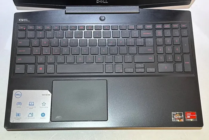 Ігровий ноутбук Dell G5 5505 / 15,6" (1920x1080) IPS / AMD Ryzen 5 4600H (6 (12) ядер по 3,0 - 4,0 ГГц) / 16 ГБ DDR4 / 256 ГБ SSD + 256 ГБ SSD / AMD Radeon RX 5600M, 6 ГБ GDDR6, 192-біт / Веб-камера б/в - изображение 3