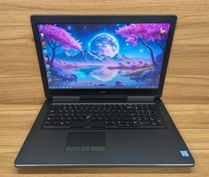 Мобільна робоча станція Dell Precision 7720 / 17,3" (1600x900) TN / Intel Core i7-7820HQ (4 (8) ядра по 2.9 - 3.9 GHz) / 32 GB DDR4 / 480 GB SSD / nVidia Quadro M1200, 4 GB GDDR5, 128-bit / HDMI / Windows 10 б/в - зображення 2