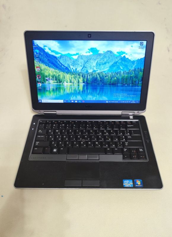 Ноутбук Dell Latitude E6330 / 13.3" (1366x768) TN / Intel Core i5-3320M (2 (4) ядра по 2.6 - 3.3 GHz) / 8 GB DDR3 / 128 GB SSD / Intel HD Graphics 4000 / DVD-ROM б/в - зображення 2