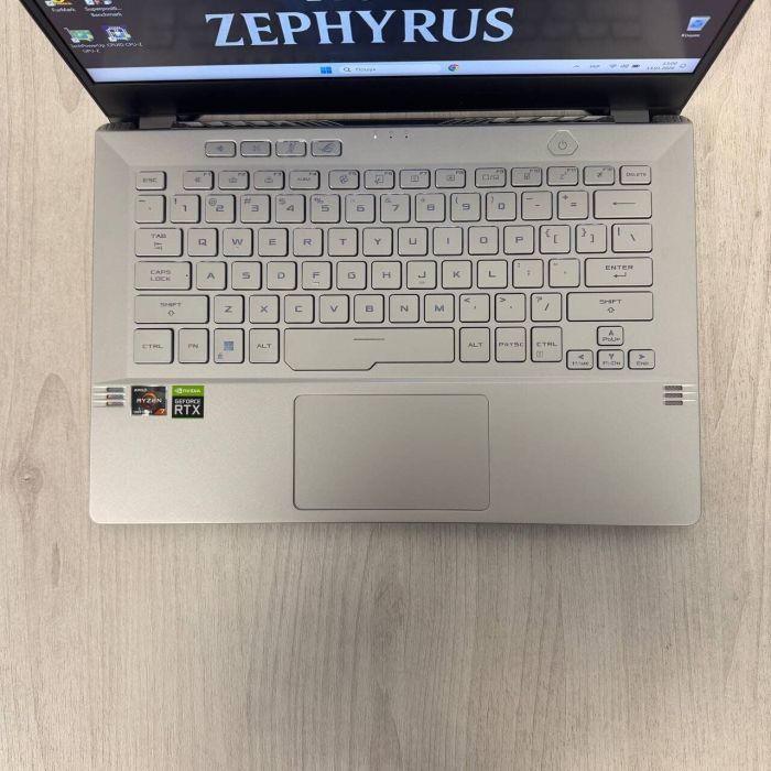 Ігровий ноутбук Asus ROG Zephyrus G14 GA401QM / 14" (1920x1080) IPS / AMD Ryzen 7 5800HS (8 (16) ядер по 2,8 - 4,4 ГГц) / 16 ГБ DDR4 / 512 ГБ SSD / nVidia GeForce RTX 3060, 6 ГБ GDDR6, 192-біт б/в - зображення 3