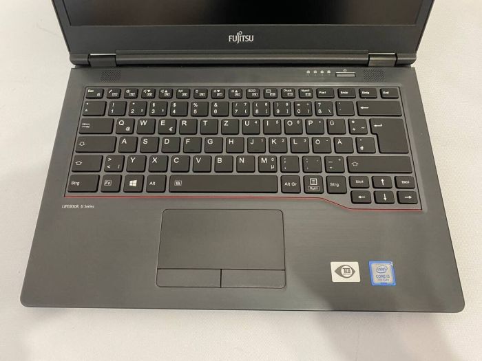 Ноутбук Fujitsu LifeBook U748 / 14" (1920x1080) IPS / Intel Core i5-7200U (2 (4) ядра по 2.5 - 3.1 GHz) / 12 GB DDR4 / 256 GB SSD / Intel HD Graphics 620 / WebCam б/в - зображення 4