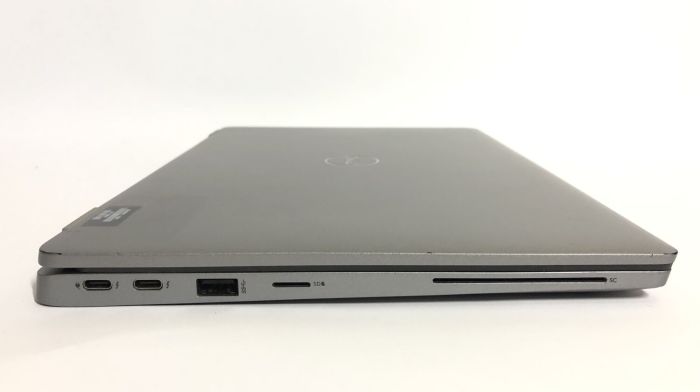 Ультрабук Б-клас Dell Latitude 5320 / 13.3" (1920x1080) IPS Touch / Intel Core i5-1135G7 (4 (8) ядра по 2.4 - 4.2 GHz) / 16 GB DDR4 / 256 GB SSD / Intel Iris X Graphics / WebCam / Win 11 Pro б/в - зображення 4