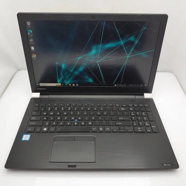 Ноутбук Toshiba Tecra A50-C / 15.6" IPS / Core i7-6500U (2(4) ядра по 2.5-3.1 GHz) / 8GB DDR3 / 128GB SSD / HD Graphics 520 / WebCam / DVD-ROM / Win10 Pro б/в - зображення 2