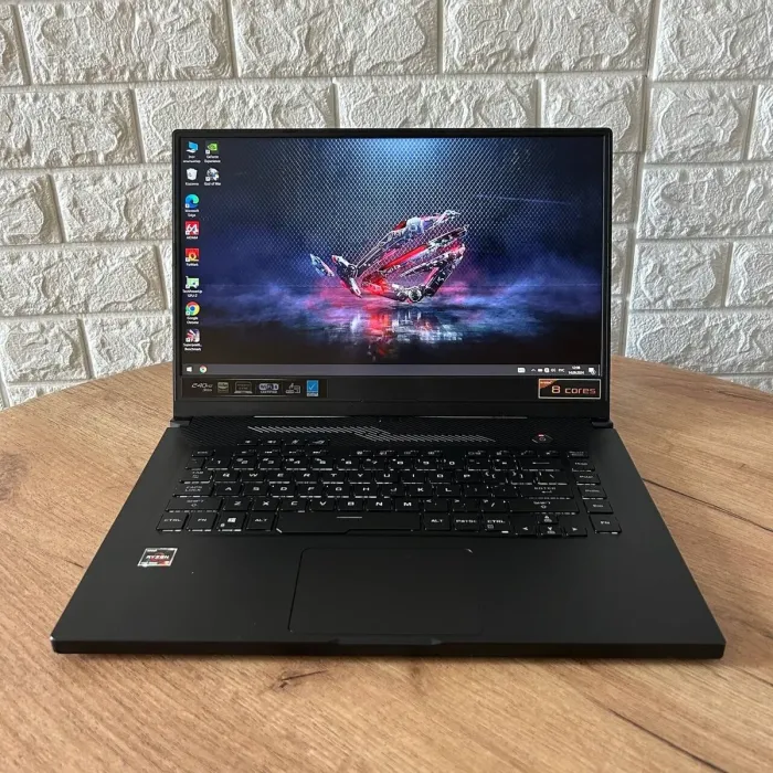 Ігровий ноутбук Б-клас Asus ROG Zephyrus G15 GA502IV / 15.6" (1920x1080) IPS / AMD Ryzen 9 4900HS (8 (16) ядер по 3.0 - 4.3 GHz) / 16 GB DDR4 / 1000 GB SSD / nVidia GeForce RTX 2060 Max-Q, 6 GB GDDR6, 192-bit / WebCam б/в - зображення 2