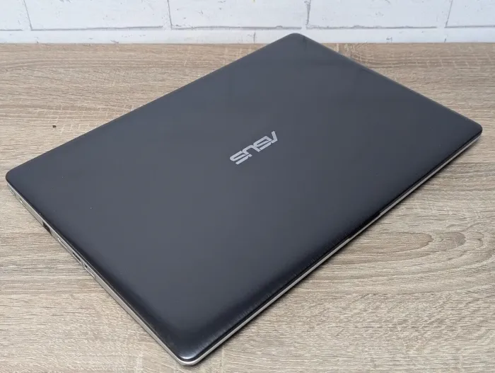 Ноутбук Asus K551L / 15.6" (1366x768) TN / Intel Core i3-4030U (2 (4) ядра по 1.9 GHz) / 8 GB DDR3 / 128 GB SSD / Intel HD Graphics 4400 / WebCam б/в - зображення 7