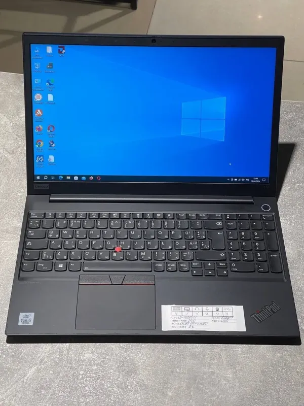 Ноутбук Lenovo ThinkPad E15 / 15.6" (1920x1080) IPS / Intel Core i5-10210U (4 (8) ядра по 1.6 - 4.2 GHz) / 8 GB DDR4 / 120 GB SSD / Intel UHD Graphics / WebCam б/в - зображення 2