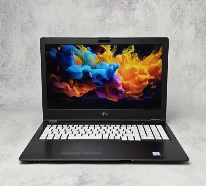 Ультрабук Fujitsu Lifebook U757 / 15.6" (1920x1080) IPS / Intel Core i5-6200U (2 (4) ядра по 2.3 - 2.8 GHz) / 8 GB DDR4 / 512 GB SSD M.2 / Intel HD Graphics 520 / WebCam / Win 10 Home б/в - зображення 2