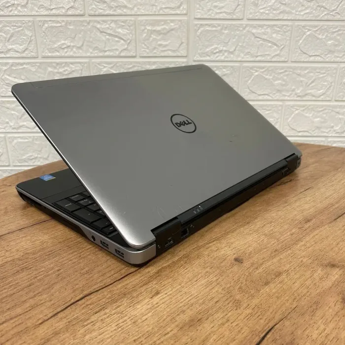 Ноутбук Б-клас Dell Latitude E6540 / 15.6" (1920x1080) IPS / Intel Core i7-4710MQ (4 (8) ядра по 2.5 - 3.5 GHz) / 8 GB DDR3 / 256 GB SSD / AMD Radeon HD 8790M, 2 GB GDDR5, 128-bit / WebCam / DVD-ROM б/в - зображення 6