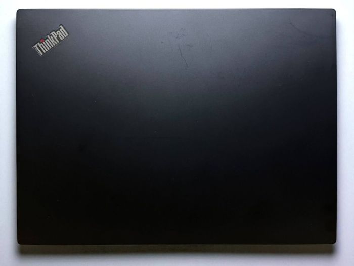 Ультрабук Lenovo ThinkPad E490 / 14" (1366х768) TN / Intel Core i3-8145U (2 (4) ядра по 2.1 - 3.9 GHz) / 8 GB DDR4 / 256 GB SSD / Intel UHD Graphics 620 / WebCam б/в - зображення 6