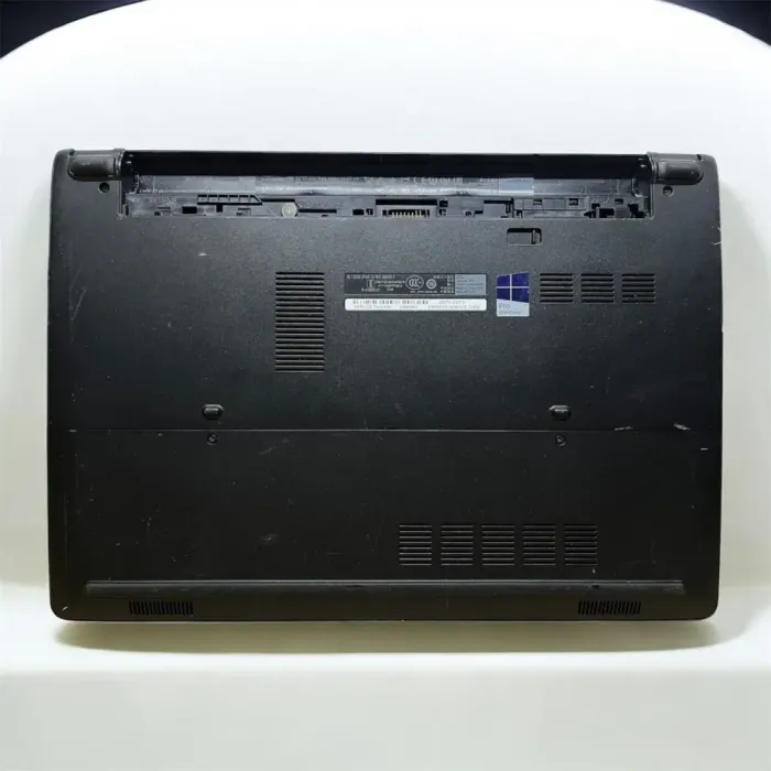 Ноутбук Dell Latitude 3470 / 14" (1366x768) TN / Intel Core i5-6200U (2 (4) ядра по 2.3 - 2.8 GHz) / 8 GB DDR3 / 120 GB SSD / Intel HD Graphics 520 / WebCam / Без АКБ б/в - зображення 6