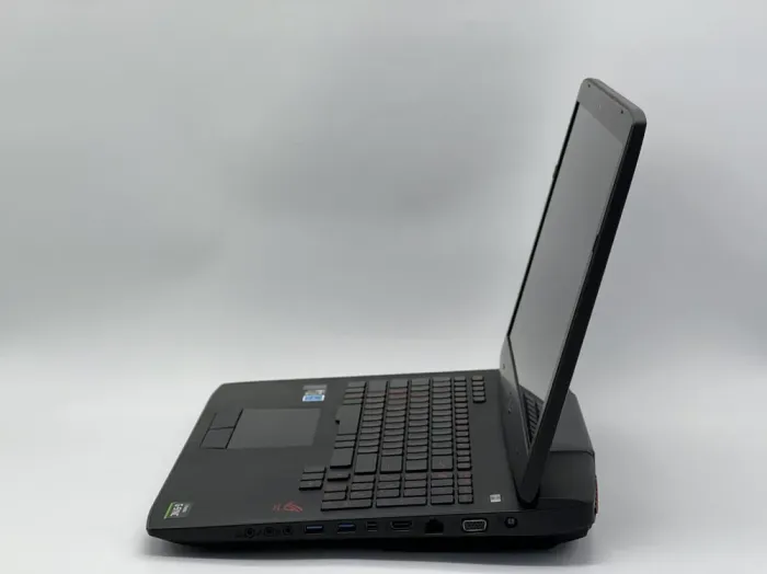 Ігровий ноутбук Asus ROG Strix G751JY / 17.3" (1920x1080) IPS / Intel Core i7-4720HQ (4 (8) ядра по 2.6 - 3.6 GHz) / 16 GB DDR3 / 480 GB SSD / nVidia GeForce GTX 980M, 4 GB GDDR5, 256-bit / WebCam б/в - зображення 4