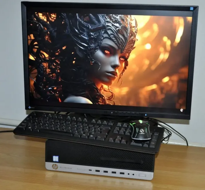 Комплект ПК: HP EliteDesk 800 G3 SFF / Intel Core i5-6500 (4 ядра по 3.2 - 3.6 GHz) / 8 GB DDR4 / 240 GB SSD + 250 GB HDD / Intel HD Graphics 530 + Монітор Б-клас EIZO FlexScan EV2436W / 24" (1920x1080) IPS + Клавіатура, мишка, кабелі / Windows 11 Pro б/в - зображення 2