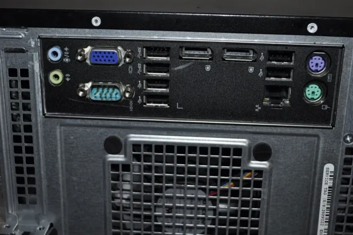 Комп'ютер Dell OptiPlex 9020 Tower / Intel Core i5-4570 (4 ядра по 3.2 - 3.6 GHz) / 8 GB DDR3 / 120 GB SSD NEW / Intel HD Graphics 4600 / VGA б/в - зображення 6