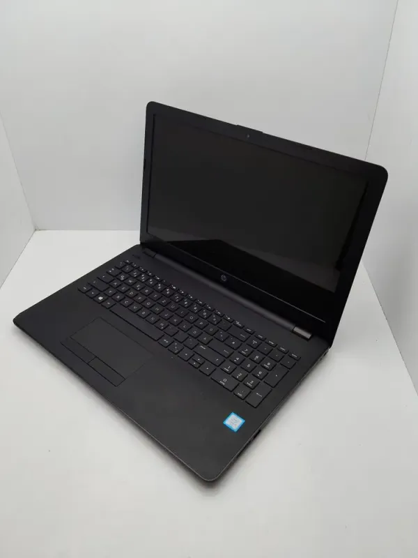 Ноутбук HP 15B / 15.6" (1366x768) TN / Intel Core i3-6006U (2 (4) ядра по 2.0 GHz) / 8 GB DDR4 / 240 GB SSD / Intel HD Graphics 520 / WebCam б/в - зображення 4