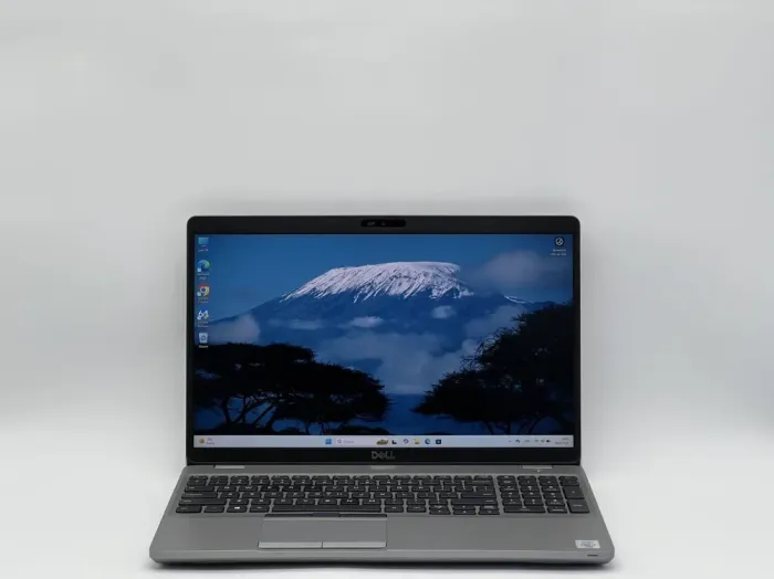 Мобільна робоча станція Dell Precision 3551 / 15.6" (1920x1080) IPS / Intel Core i7-10850H (6 (12) ядер по 2.7 - 5.1 GHz) / 16 GB DDR4 / 480 GB SSD / nVidia Quadro P620, 4 GB GDDR5, 128-bit / WebCam б/в - зображення 2