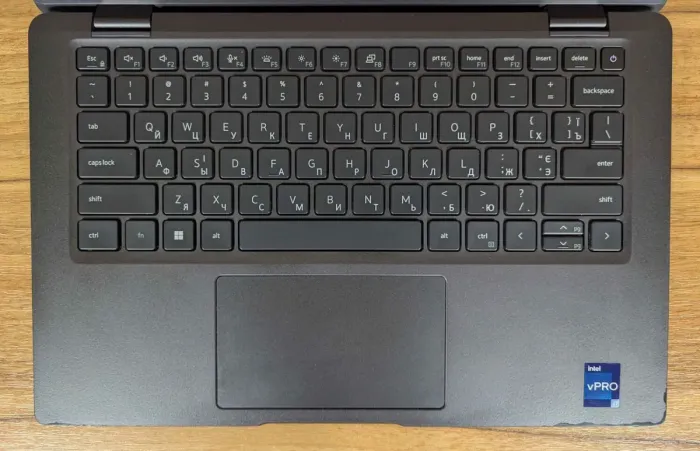 Ультрабук Dell Latitude 7430 / 14" (1920x1080) IPS / Intel Core i7-1265U (10 (12) ядер по 3.6 - 4.8 GHz) / 16 GB DDR4 / 480 GB SSD / Intel Iris Xe Graphics / WebCam / TouchID / Windows 11 б/в - зображення 3