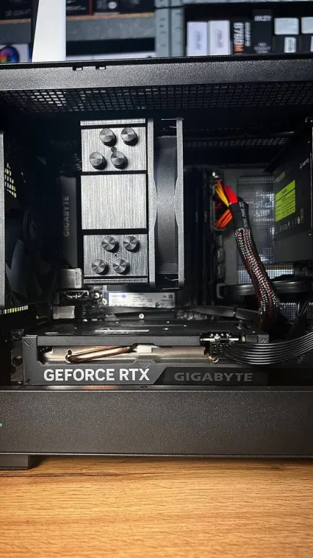 Збірка під замовлення: ігровий ПК DeepCool CH160 Black Tower / AMD Ryzen 7 5700X (8 (16) ядер по 3.4 - 4.6 GHz) / 32 GB DDR4 / 1000 GB SSD M.2 / nVidia GeForce RTX 4060, 8 GB GDDR6, 128-bit / 550W - зображення 6