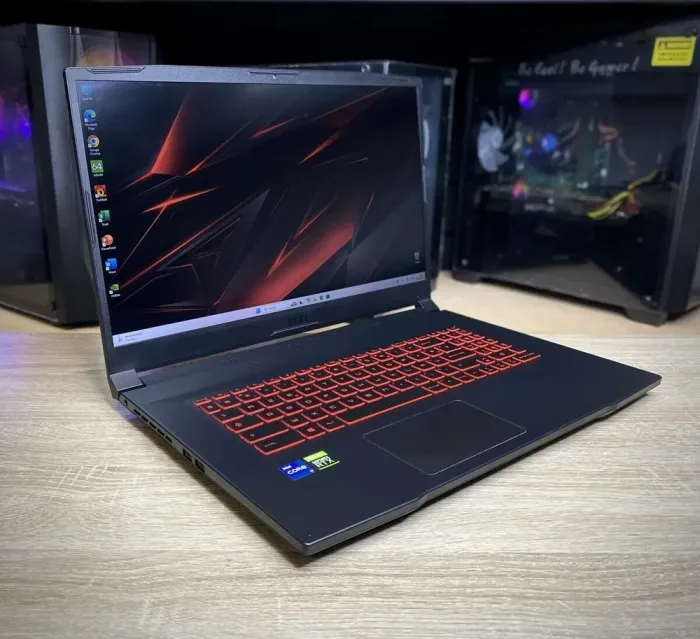 Ігровий ноутбук MSI Katana GF76 11UE / 17.3" (1920x1080) IPS / Intel Core i7-11800H (8 (16) ядер по 2.3 - 4.6 GHz) / 16 GB DDR4 / 512 GB SSD / nVidia GeForce RTX 3070, 6 GB GDDR6, 256-bit / WebCam б/в - зображення 3
